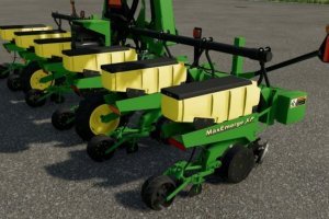 John Deere 1720 12 row 36 stack-fold 2