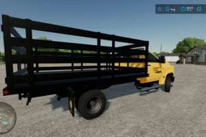 Chevy 5500 Flatbed 4
