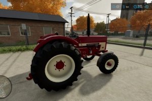 IHC 453 with hood 4