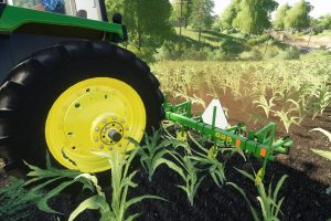 John Deere 825 5