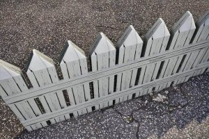 White fences 3