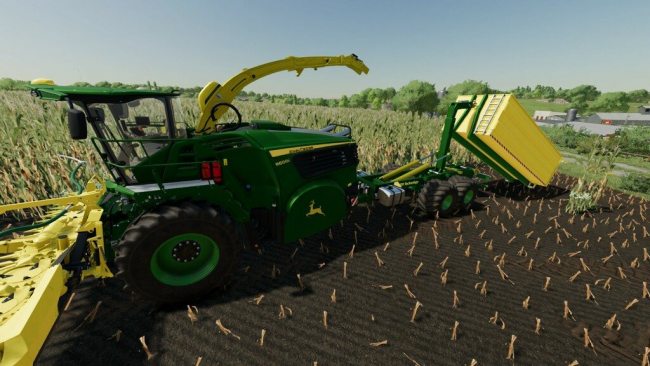 John Deere 8000 Container Carrier