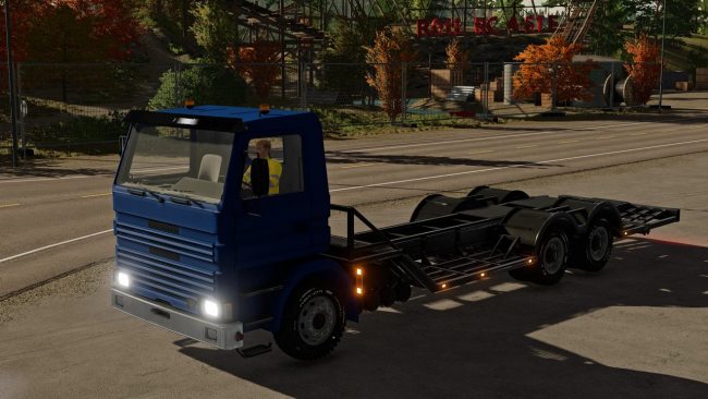 Lizard 470 Transport Truck